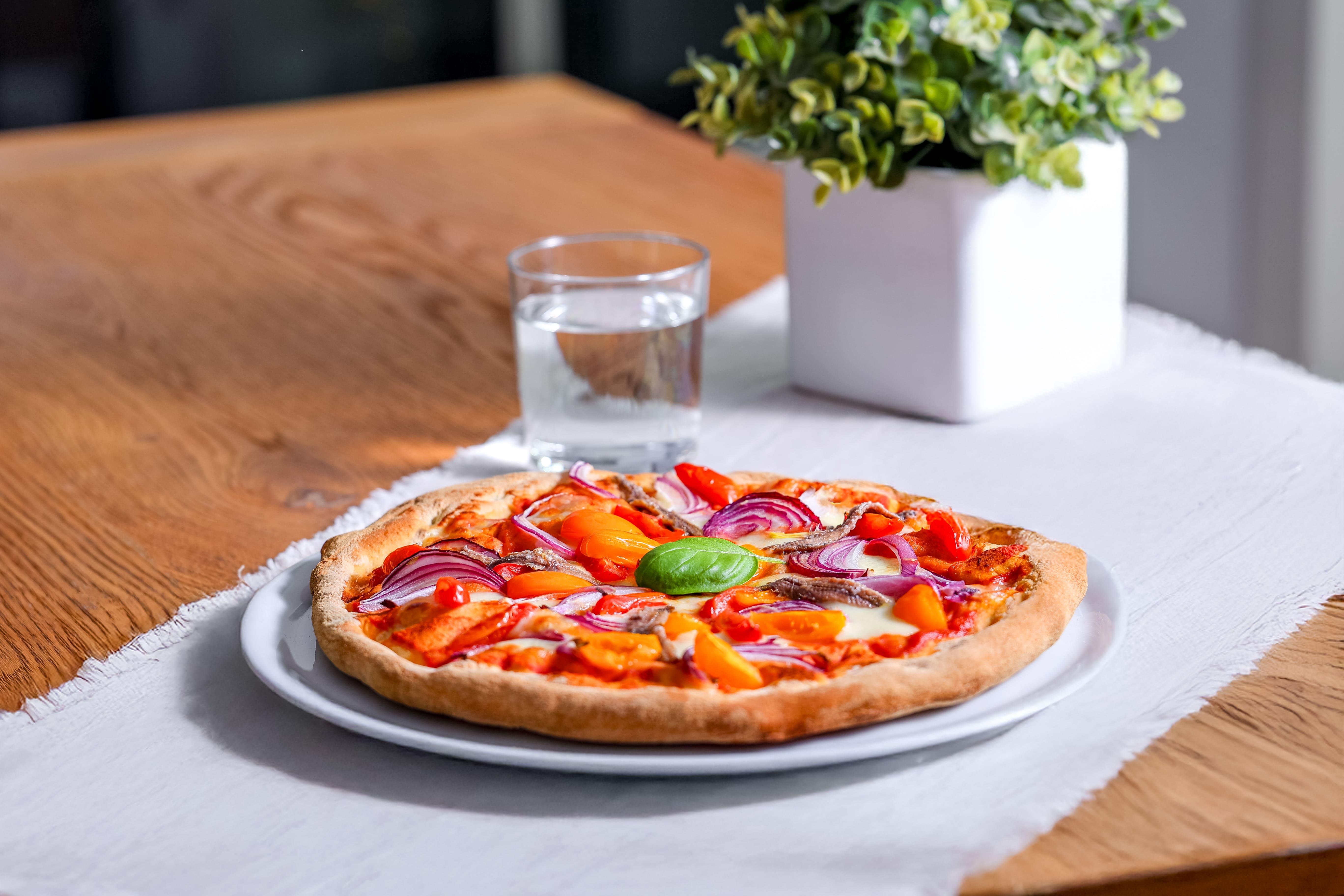 Pizza Low Carb - Cipolle e pomodorini OVENOVA