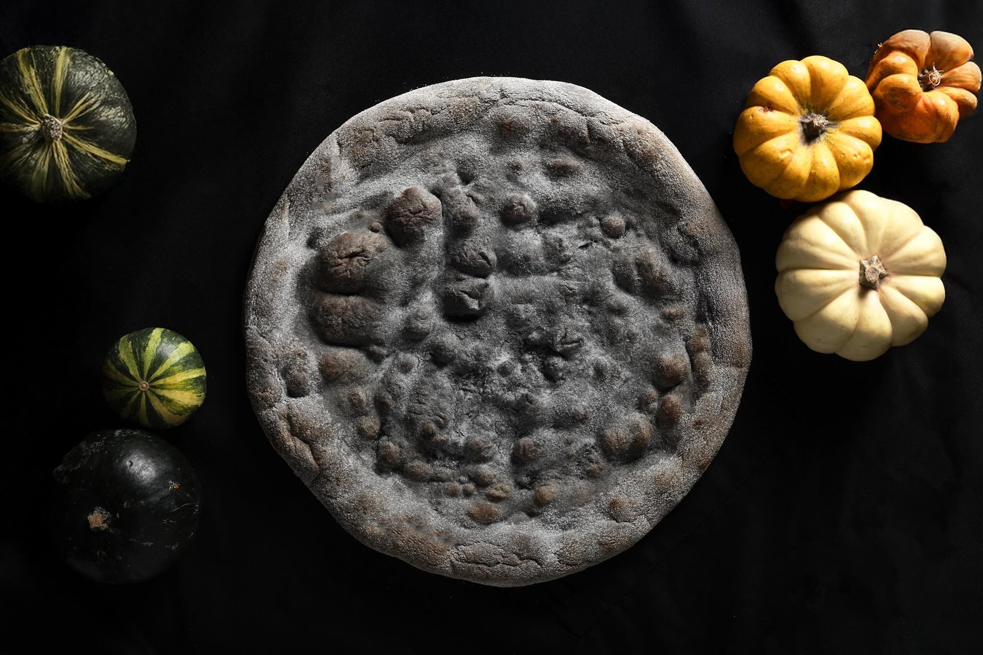 Pizza LOW CARB al carbone vegetale